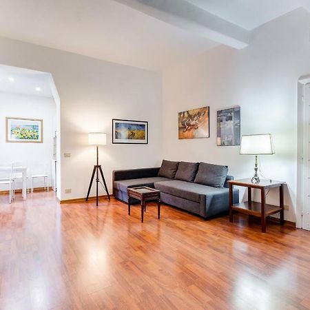 Borgo Vittorio Lovely House ローマ エクステリア 写真