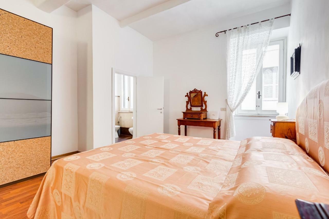 Borgo Vittorio Lovely House ローマ エクステリア 写真