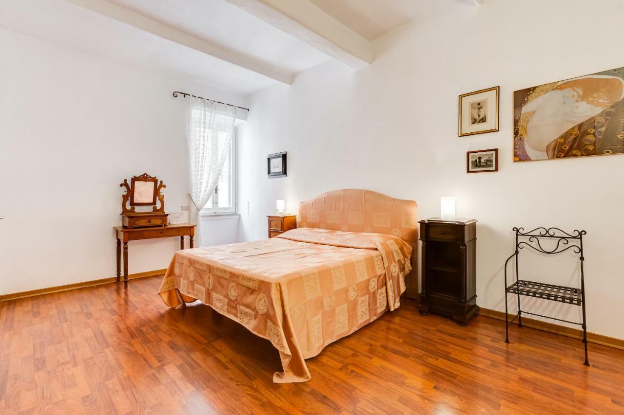 Borgo Vittorio Lovely House ローマ エクステリア 写真