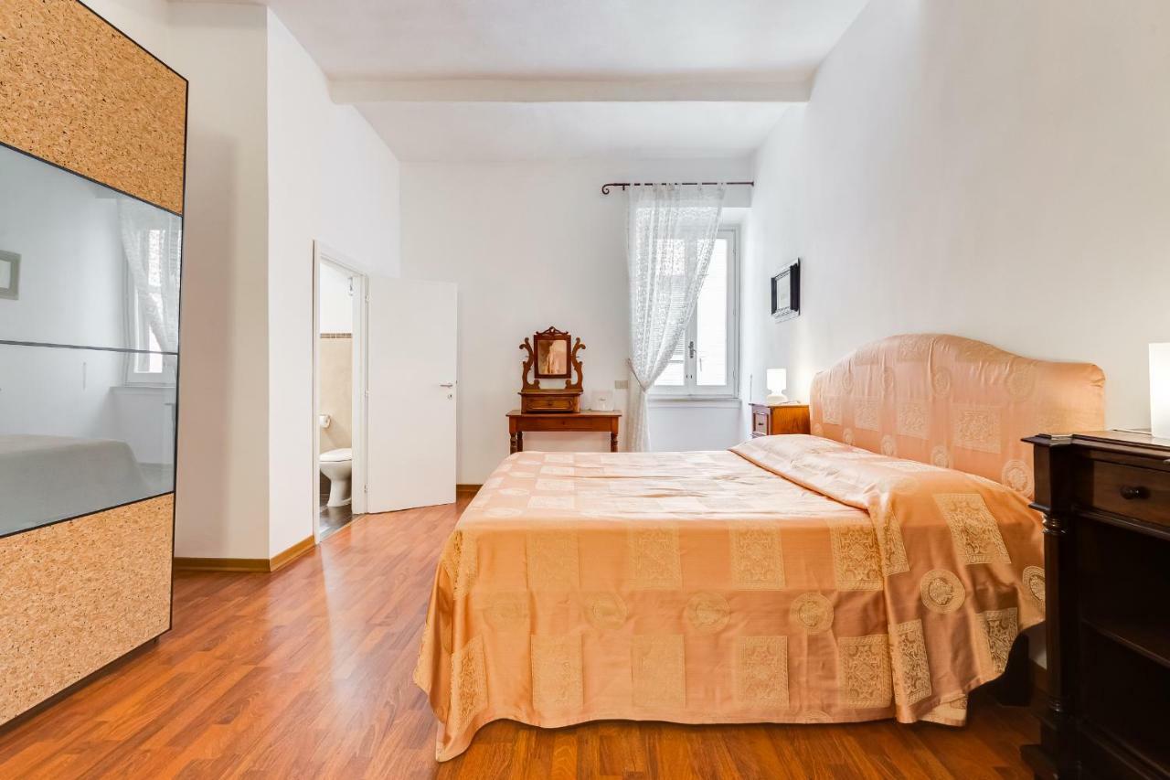 Borgo Vittorio Lovely House ローマ エクステリア 写真